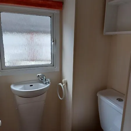 Static Caravan-Church Farm In Lovely Countryside Open March-October Stratford-upon-Avon Esterno foto