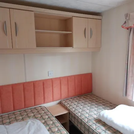 Static Caravan-Church Farm In Lovely Countryside Open March-October Stratford-upon-Avon Esterno foto