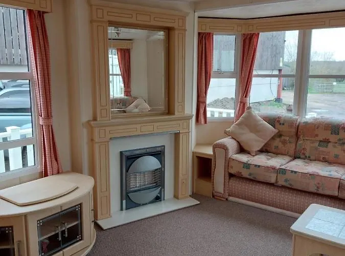 Static Caravan-Church Farm In Lovely Countryside Open March-October